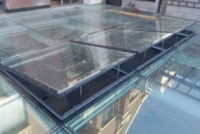 电动雨感天窗让家居生活更智能